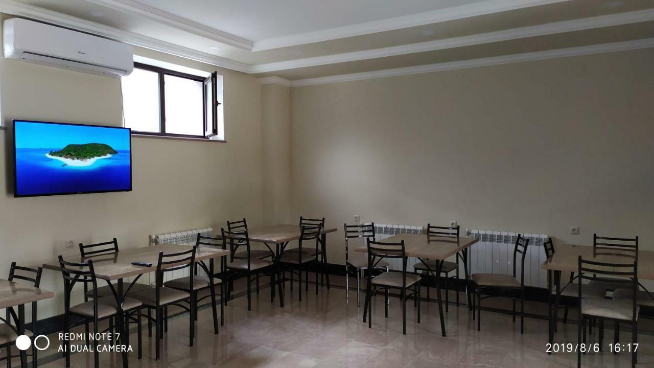 Asour Hotel Gorisz Kültér fotó