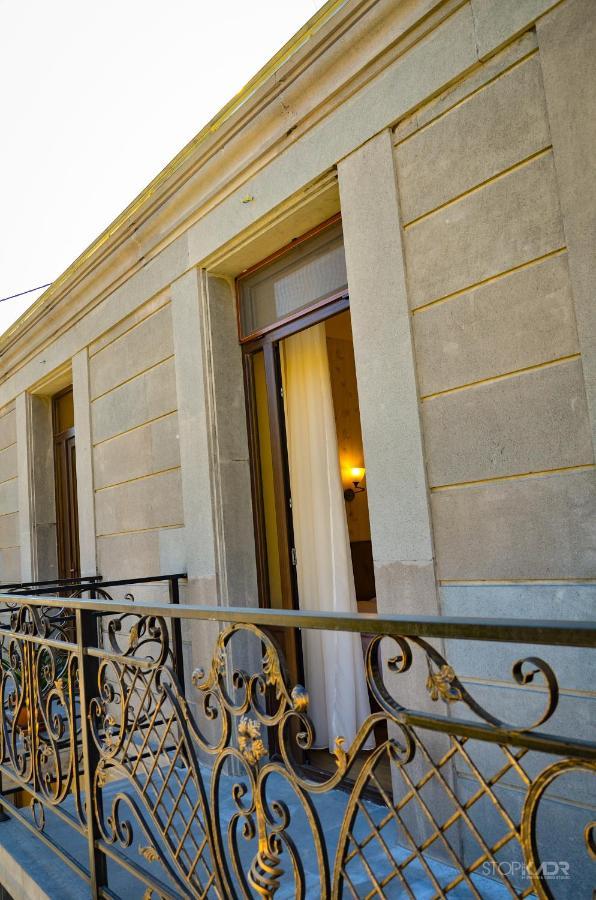 Asour Hotel Gorisz Kültér fotó