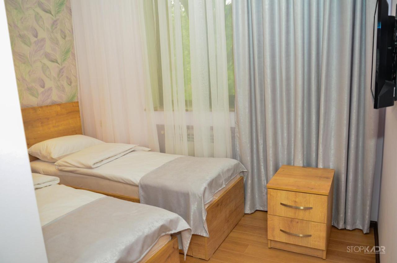 Asour Hotel Gorisz Kültér fotó