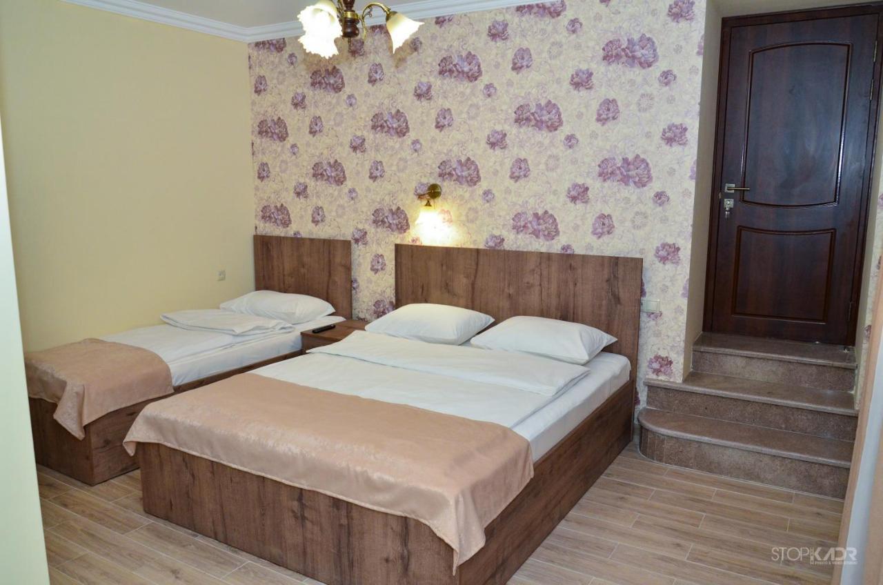 Asour Hotel Gorisz Kültér fotó