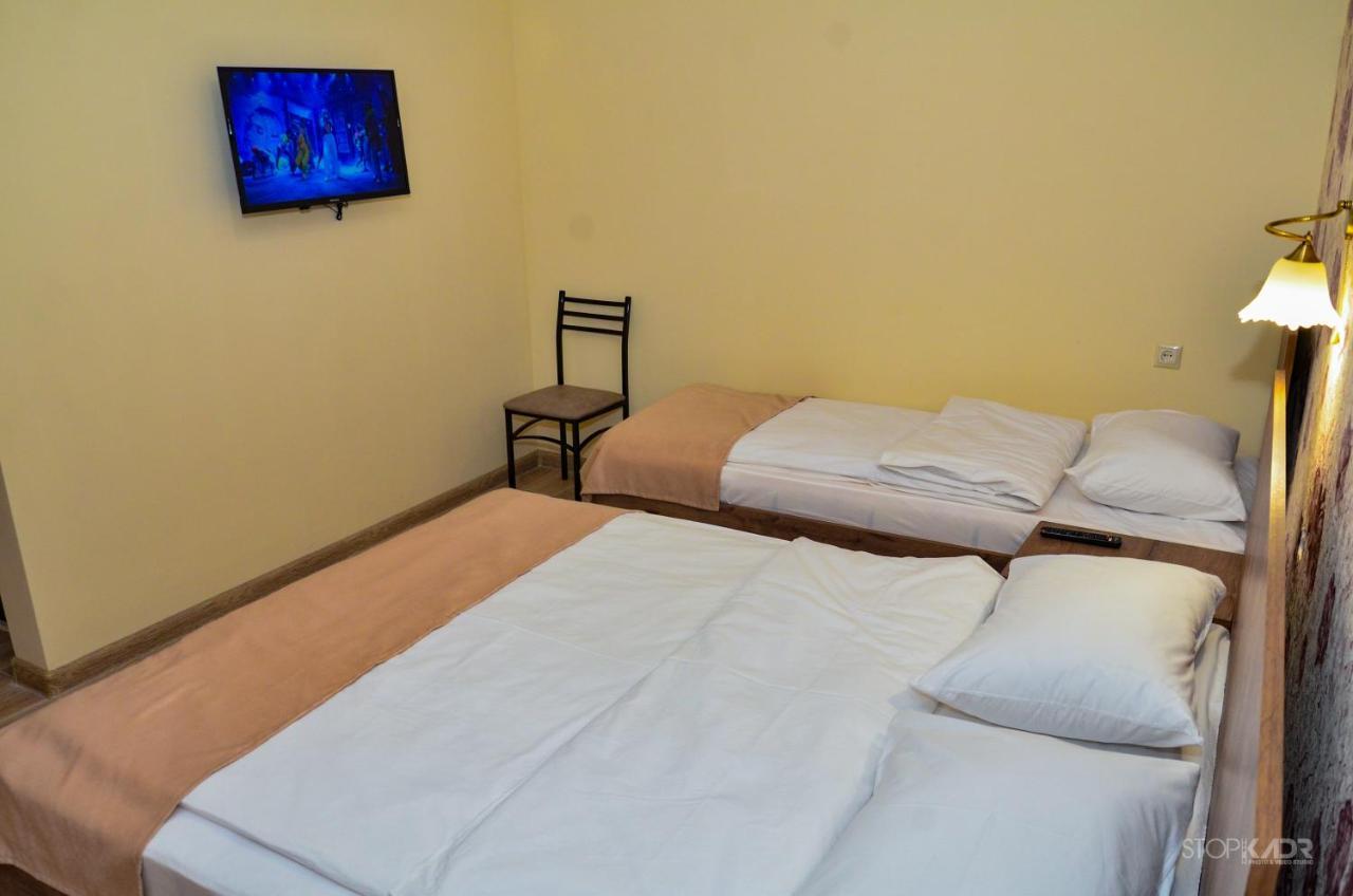 Asour Hotel Gorisz Kültér fotó