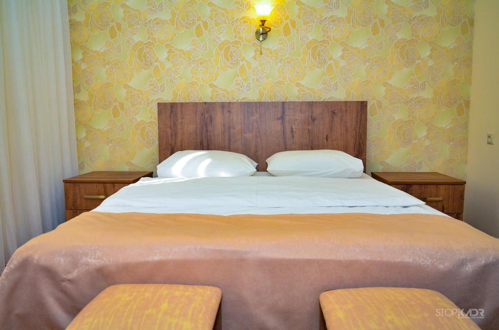 Asour Hotel Gorisz Kültér fotó