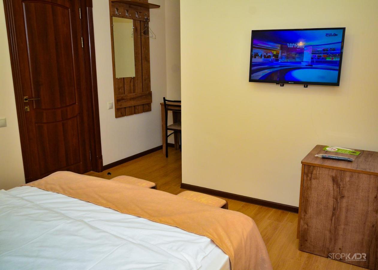 Asour Hotel Gorisz Kültér fotó